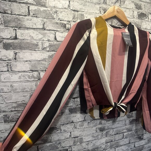 EUC Forever 21 Pink, Yellow, Black Blouse Cropped Size Small - Picture 4 of 14